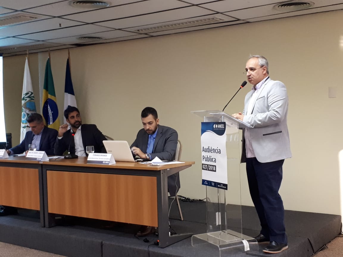 Manoel Neto participa de audiência publica da Aneel